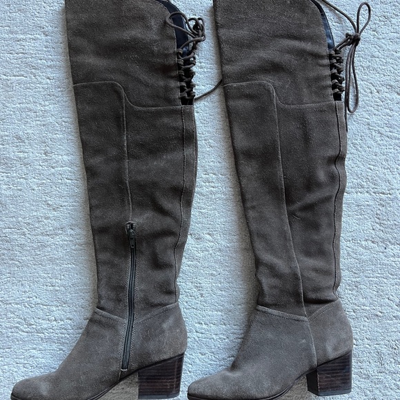 Boots - Picture 2 of 2